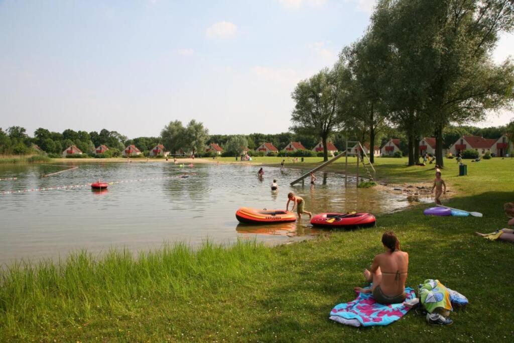 Gezellige Vakantiewoning Met Sauna In Ewijk Bij Nijmegen - Recreational Only No Workers Kültér fotó