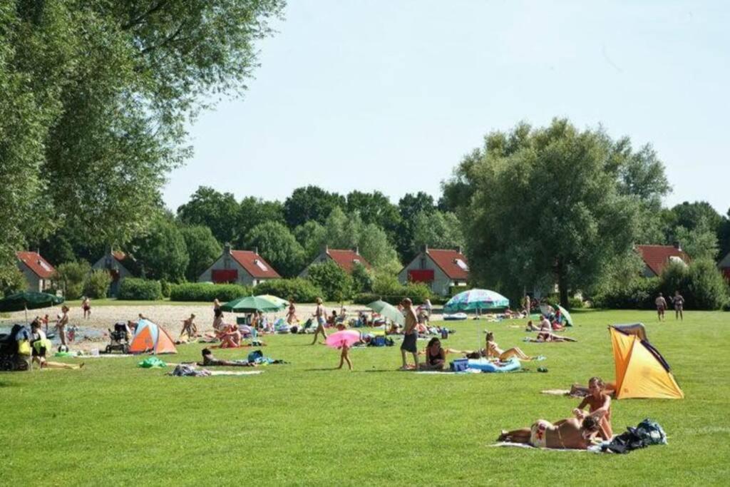 Gezellige Vakantiewoning Met Sauna In Ewijk Bij Nijmegen - Recreational Only No Workers Kültér fotó